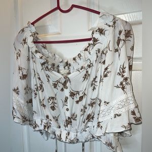 Baevely blouse size medium